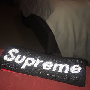 Supreme new era headband